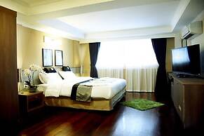 Poste 43 Residence
