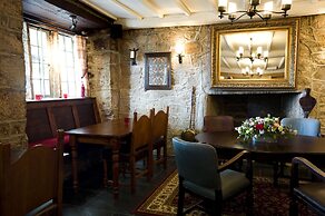 Three Crowns