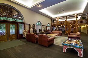 Three Valley Lake Chateau