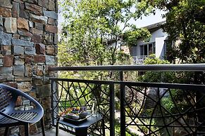Seven Villa Hotel and Spa