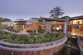 Seven Villa Hotel and Spa
