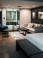 Seven Villa Hotel and Spa