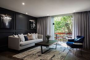 Seven Villa Hotel and Spa