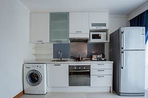 D Varee Montara Thonglor 25