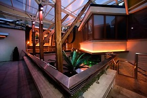Treacy's Hotel