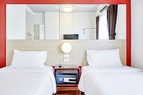 Easy Planet Phuket, Patong