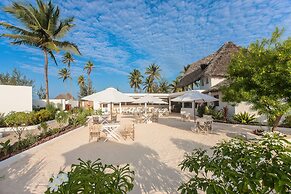Dhow Inn Boutique Hotel