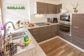 Apart Central – Premium Mountain & Garden