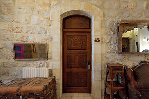 Jerusalem Hotel