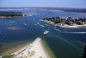 Sandbanks Hotel