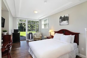 Crown Isle Resort and Golf Community