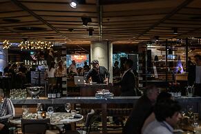 Ovolo Canberra, a Wyndham Hotel