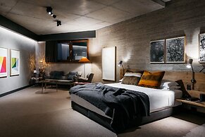 Ovolo Canberra, a Wyndham Hotel