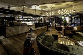 Ovolo Canberra, a Wyndham Hotel