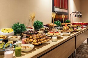 Ramada Plaza by Wyndham Istanbul Tekstilkent