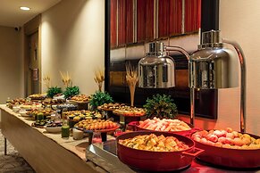 Ramada Plaza by Wyndham Istanbul Tekstilkent