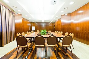 East Gate Hotel