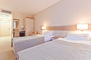 East Gate Hotel