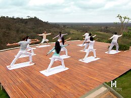 Hillary Nature Resort Spa