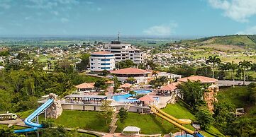 Hillary Nature Resort Spa