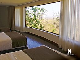Hillary Nature Resort Spa