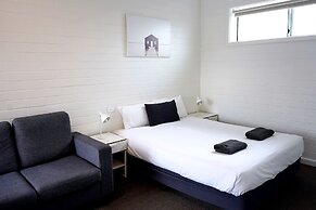 Guichen Bay Motel