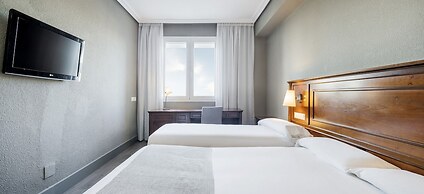 Hotel ILUNION Las Lomas