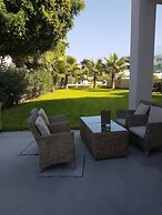 Amphora Hotel & Suites