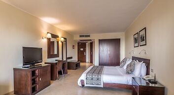 Fort Arabesque Resort, Spa & Villas