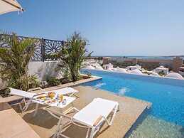 Fort Arabesque Resort, Spa & Villas
