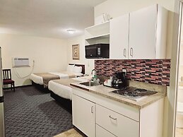 Canadian Motor Inn