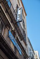 KUBIK Hotel