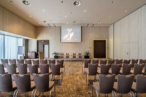 Kronwell Brasov Hotel