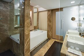 GCC Hotel and Club