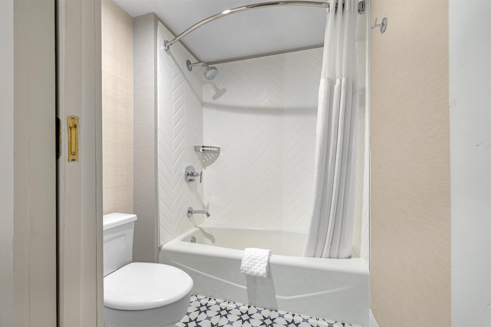 Best Western Potsdam University Park Inn