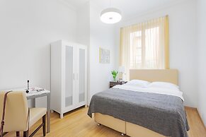 Apartments Swiss Star University