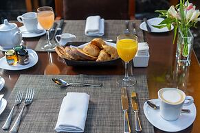 Alvear Art Hotel