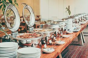 Crowne Plaza Greater Noida by IHG