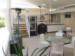 Aston Hill Motor Lodge