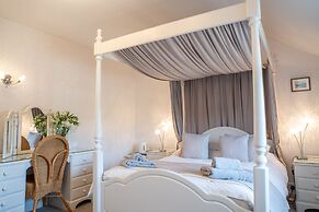 Tregaddra Farmhouse B&B