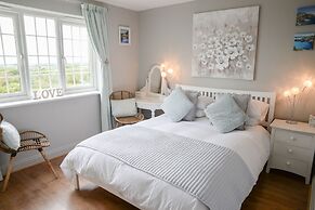 Tregaddra Farmhouse B&B