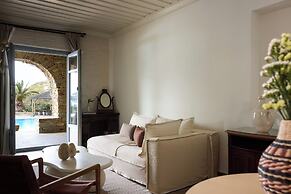 Porto Kea Suites