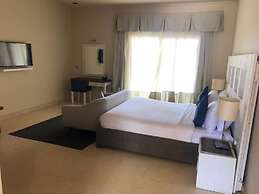 Azzurra Sahl Hasheesh