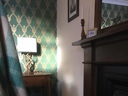 Balsporran Bed And Breakfast