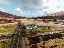 Balsporran Bed And Breakfast