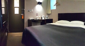 E House Hotel