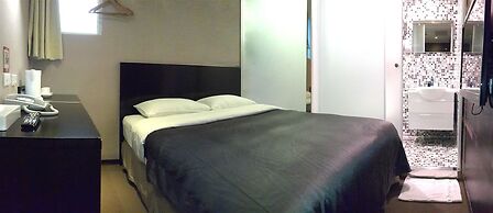 E House Hotel