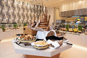 Crowne Plaza Duqm by IHG