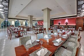 Crowne Plaza Duqm by IHG
