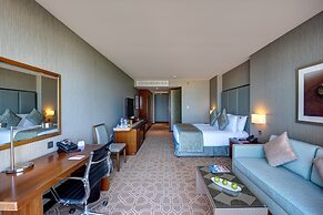 Crowne Plaza Duqm by IHG